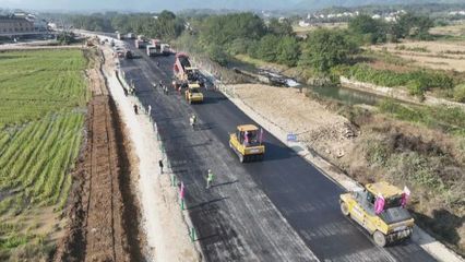 S358青陽(yáng)至紅石公路改建工程全線推進(jìn)，路面施工與附屬工程分包同步啟動(dòng)